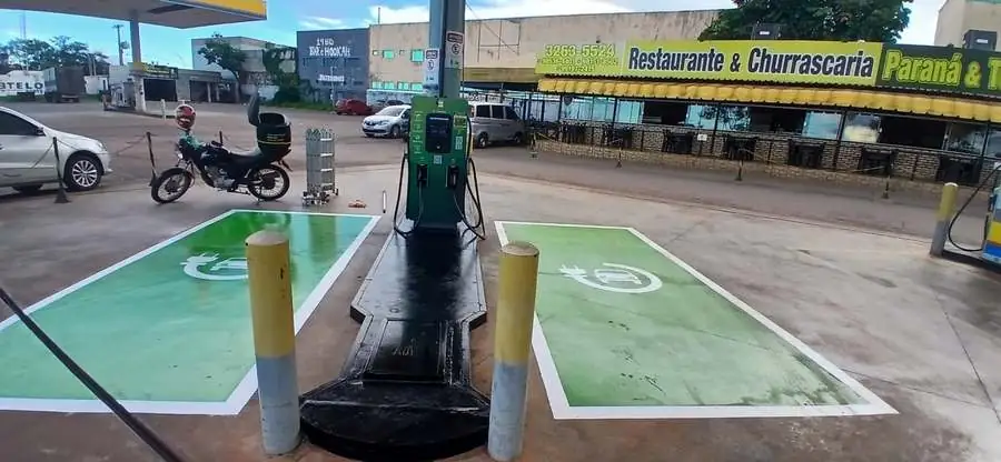 Estação E-Charge no Posto Santos Dumont, Santa Maria
