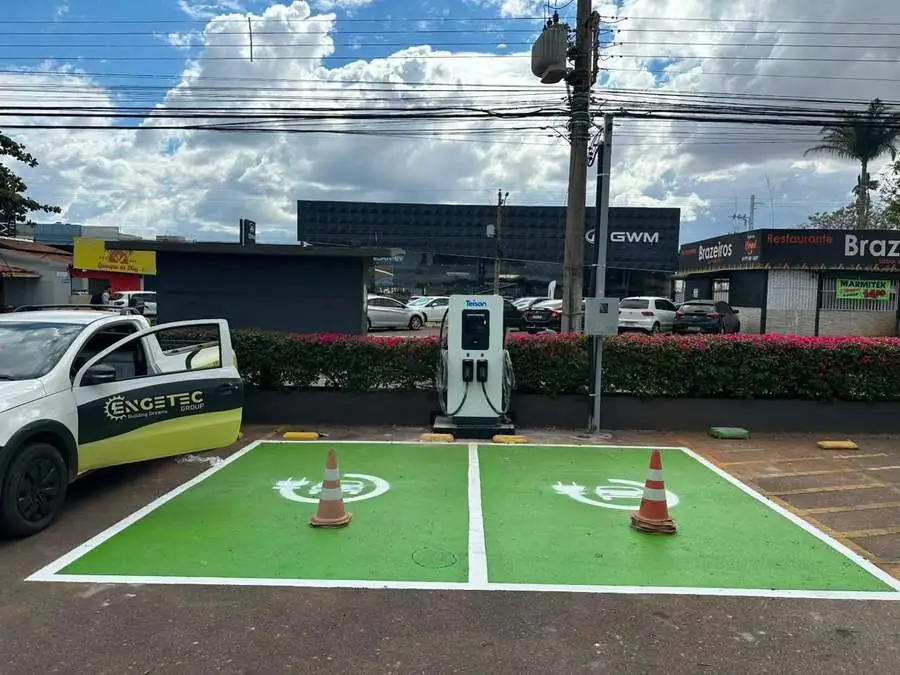 Estação E-Charge na Só Reparos, SIA Trecho 1